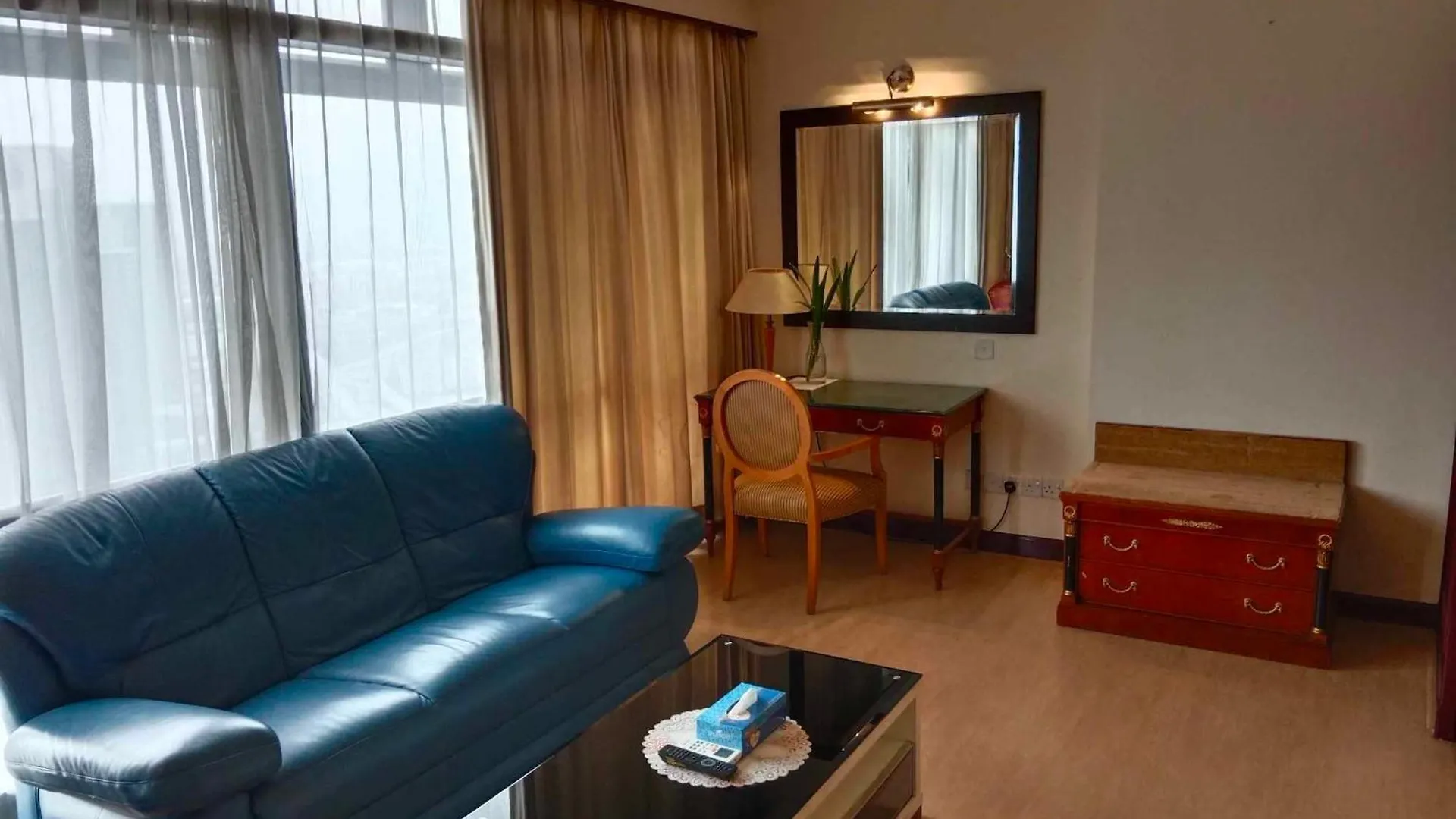 Kl Universal Service Suites At Times Square Kaula Lumpur Malaysia Kuala Lumpur Apartment